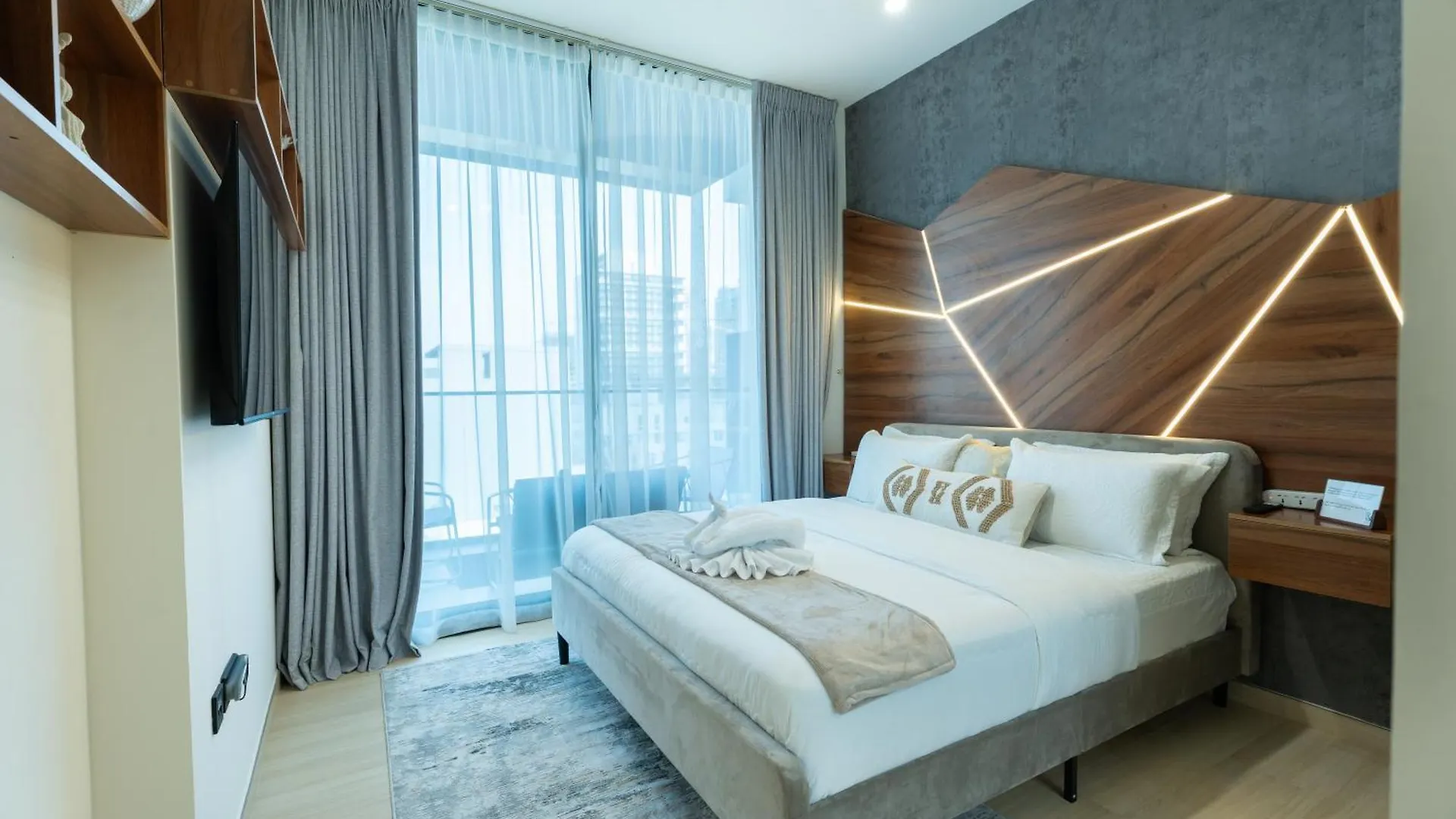 Tag Homes Cozy 1-Br Apartment In Jvc, Dubai Casa vacanze