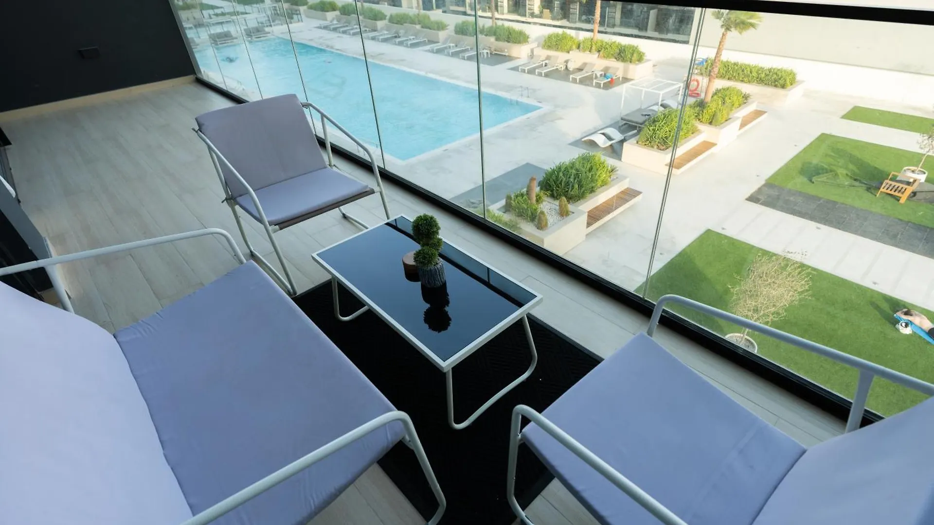 Tag Homes Cozy 1-Br Apartment In Jvc, Dubai 0*,